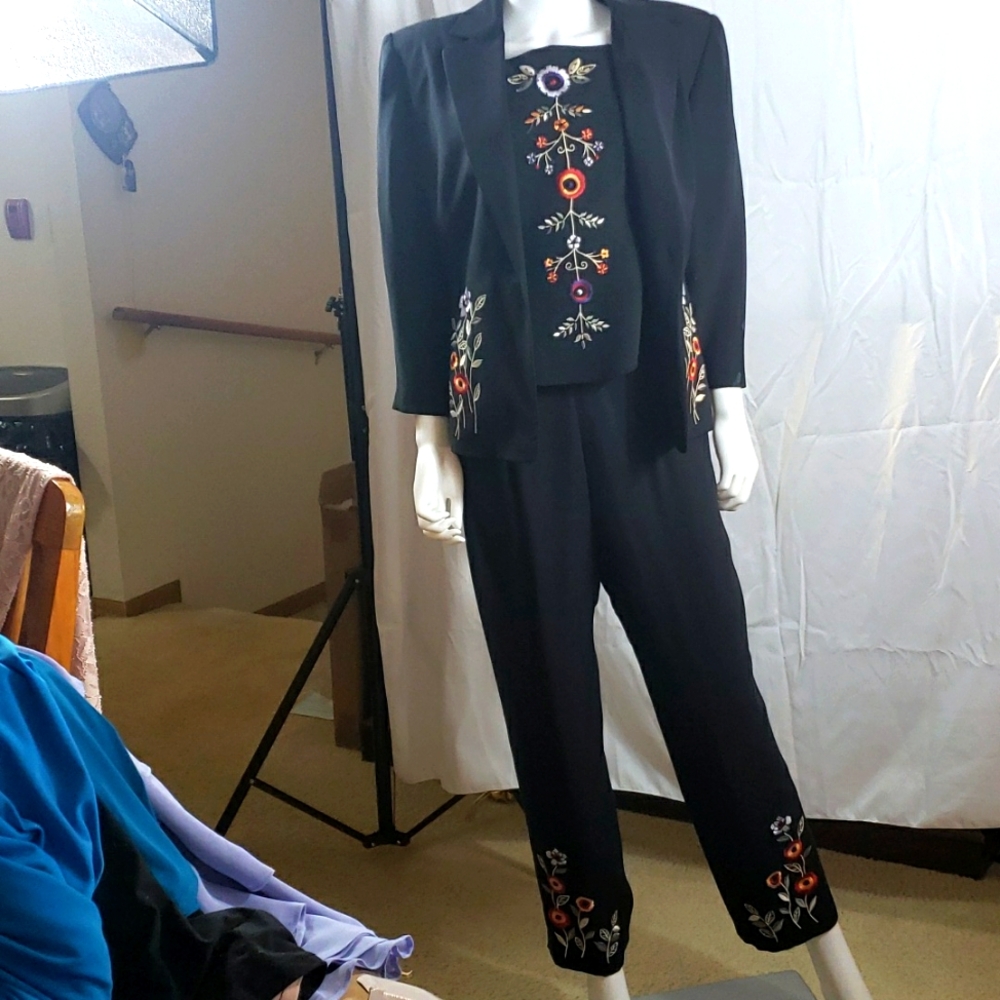 Pants Suit